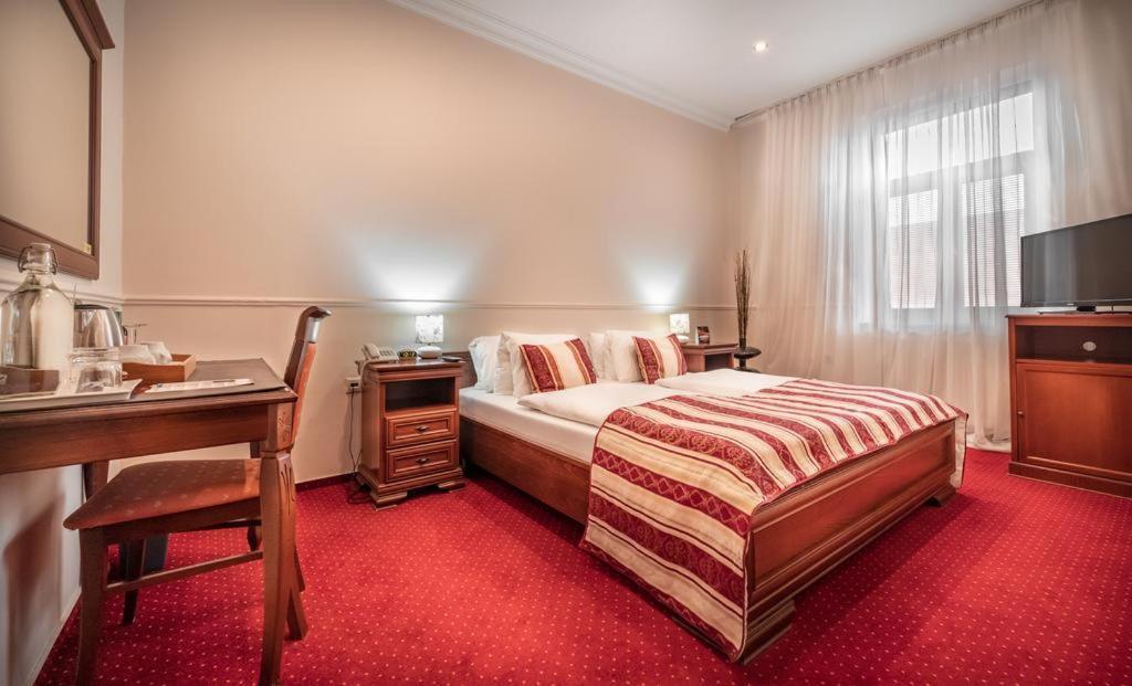 Hotel Capital With Private Wellness Nitra Luaran gambar