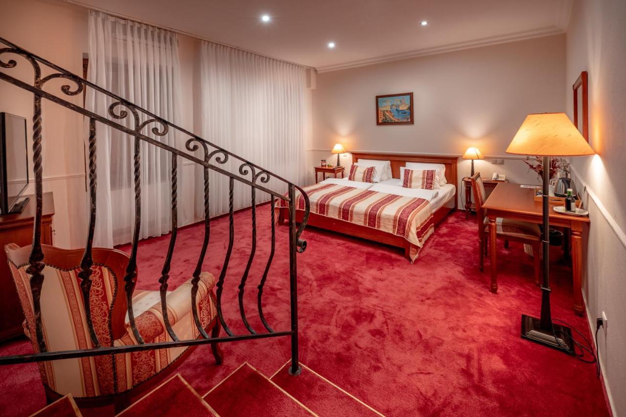 Hotel Capital With Private Wellness Nitra Luaran gambar